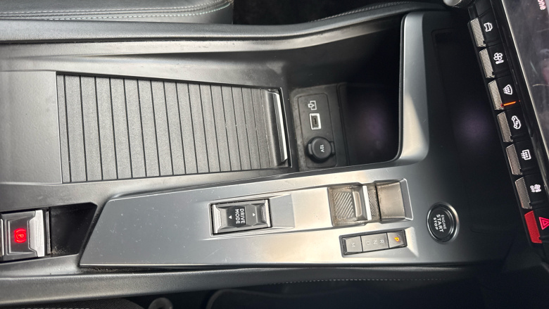 Peugeot 308 1.2 PureTech Allure Premium 5dr EAT8 Petrol Estate